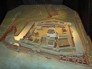 300px-Scale_Model_Of_The_Tower_Of_London_In_The_Tower_Of_London